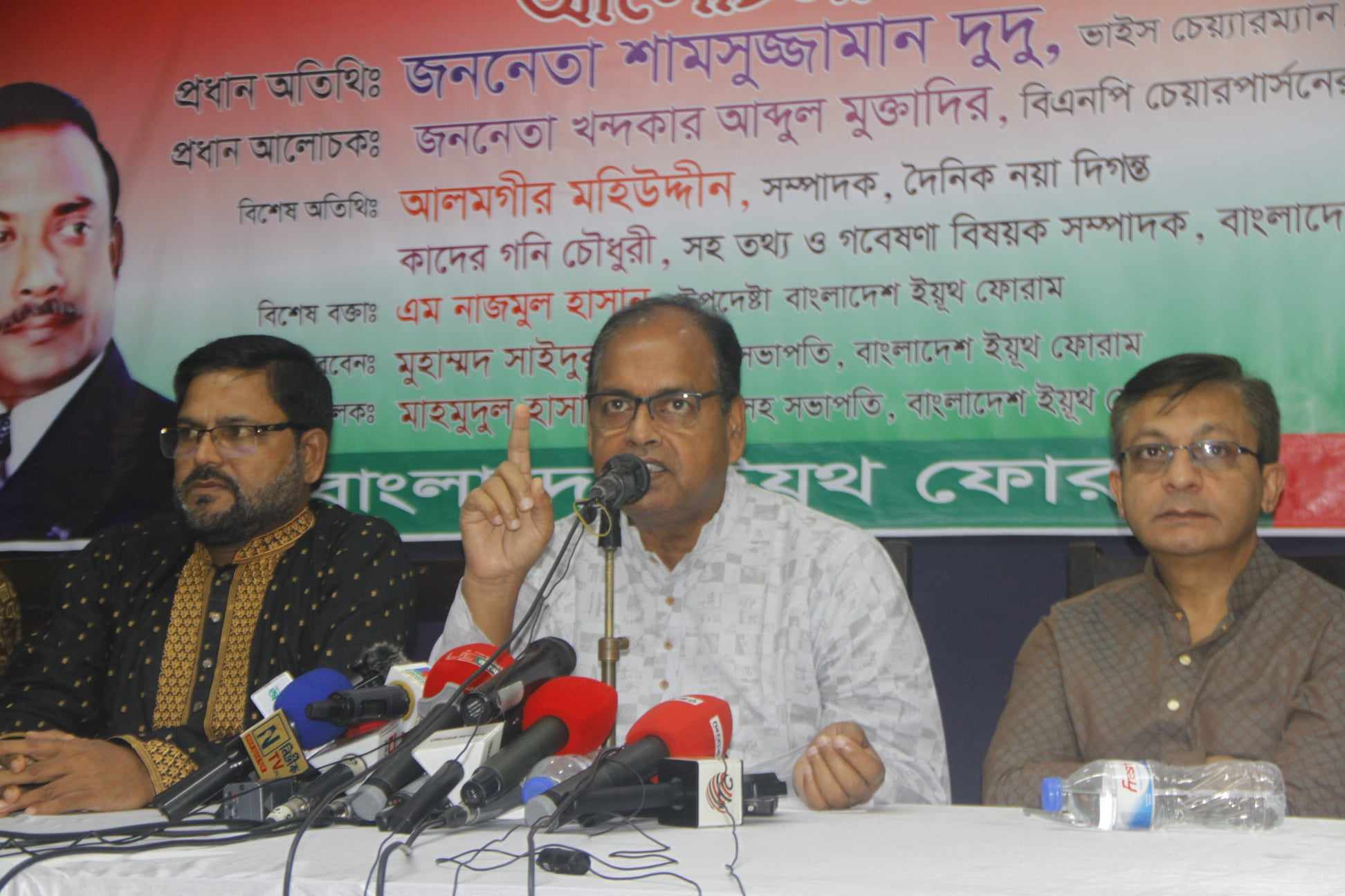 নির্বাচন তত্ত্বাবধায়ক সরকারের অধীনেই হবেঃ দুদু